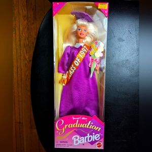 Class of 1997 Graduation Barbie Special Edition 1997 #16487 NEW IN BOX!